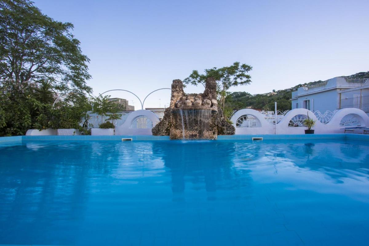 Hotel Terme Tirrenia Ischia Exterior foto